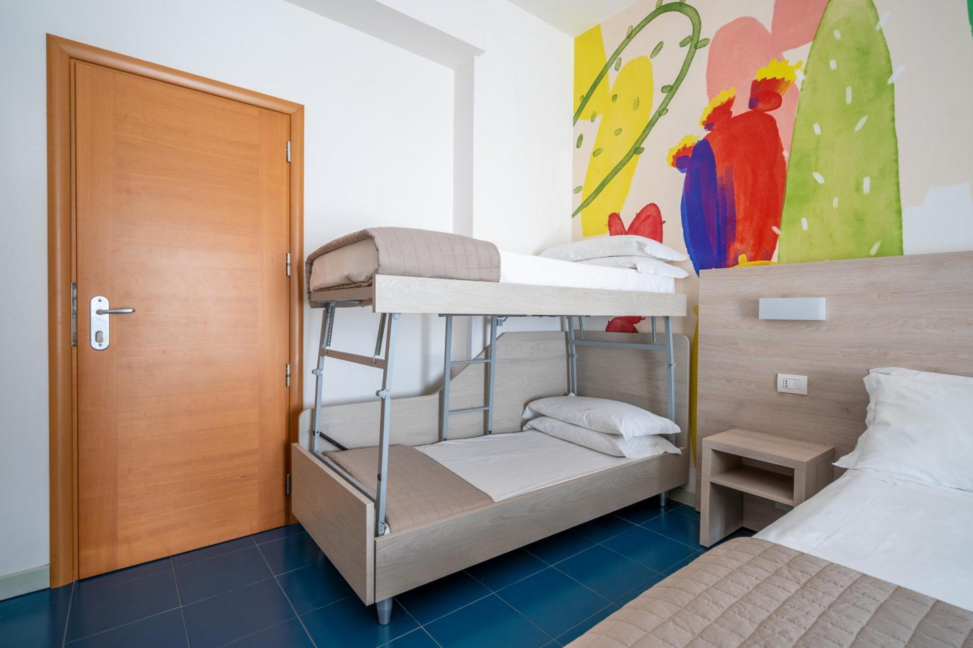 Lotus Hotel All Inclusive & Spiaggia Rimini Exterior photo