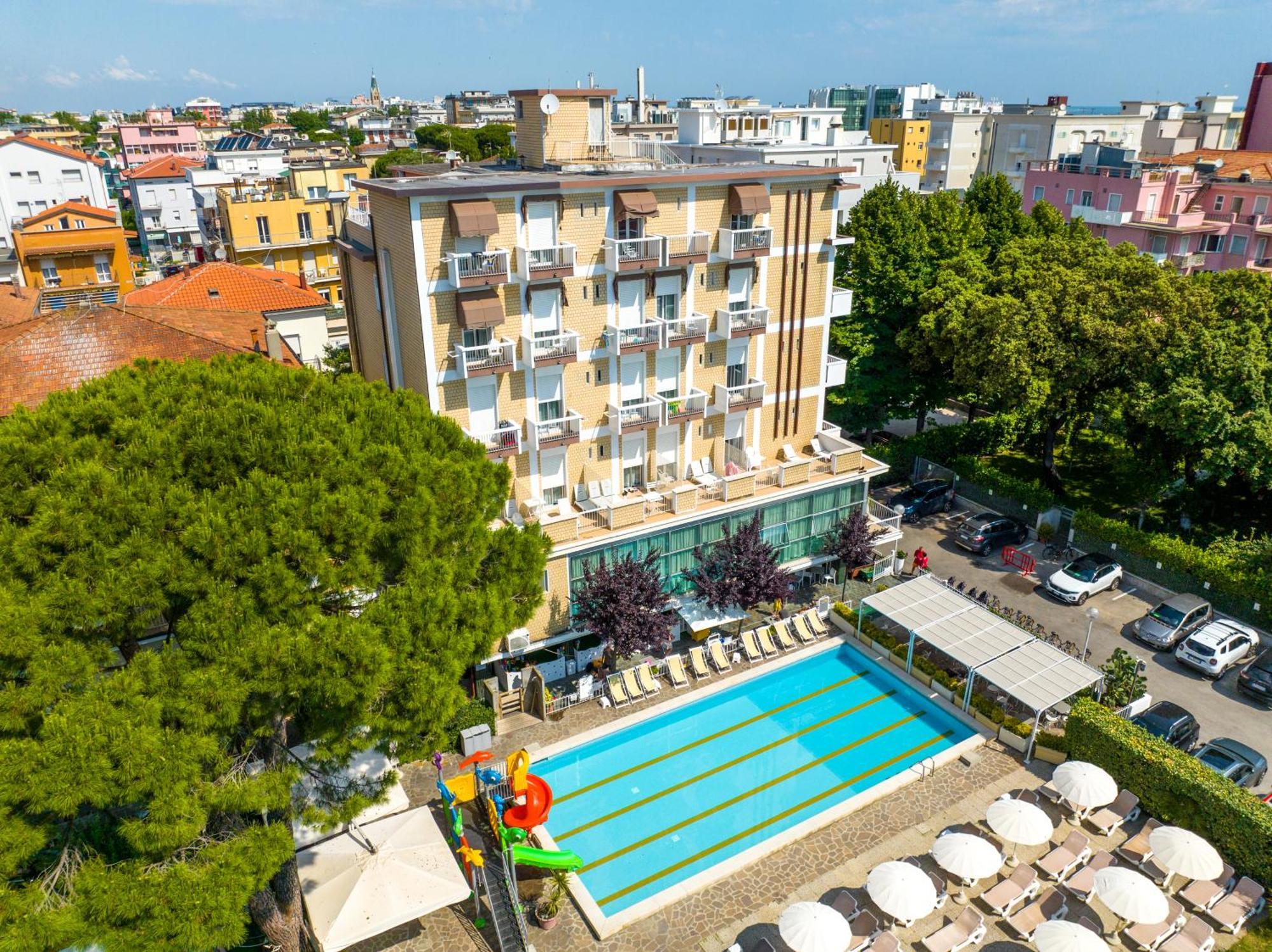 Lotus Hotel All Inclusive & Spiaggia Rimini Exterior photo